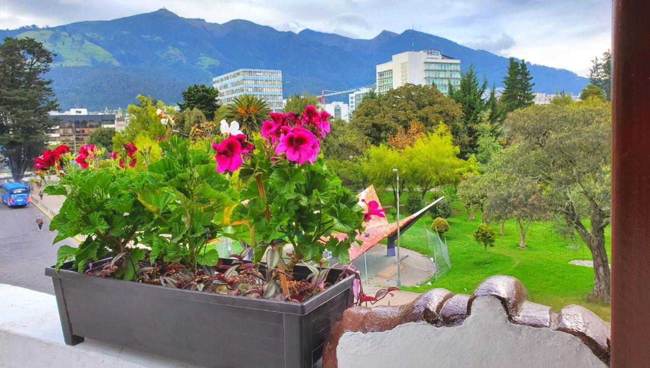 Hotel Inti Quito Bagian luar foto