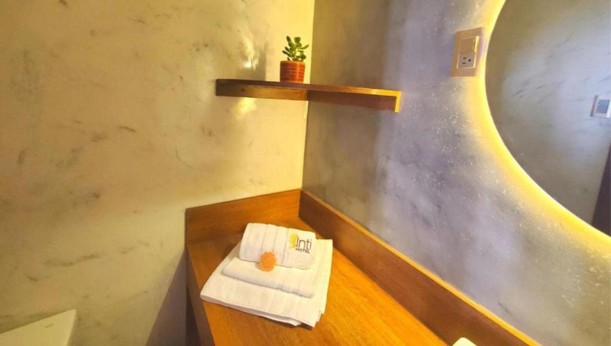 Hotel Inti Quito Bagian luar foto